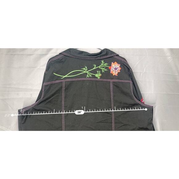 Bob Mackie Wearable Art Button Up Black Denim Jacket Embroidered Florals 1X EUC - Picture 3 of 9
